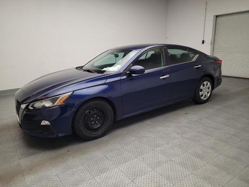 Deep Blue Pearl 2020 Nissan Altima S FWD