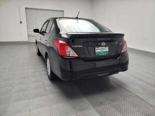 2019 Nissan Versa 1.6 SV