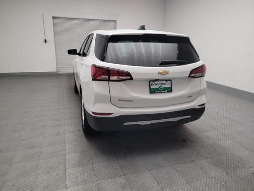 White 2024 Chevrolet Equinox 1LT