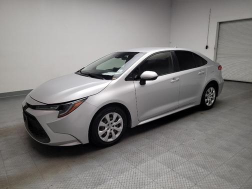 Classic Silver Metallic 2022 Toyota Corolla LE