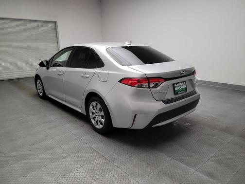 Classic Silver Metallic 2022 Toyota Corolla LE