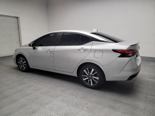 2021 Nissan Versa 1.6 SV