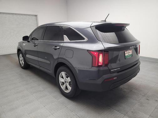 Gravity Grey 2023 Kia Sorento LX