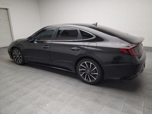 Phantom Black 2022 Hyundai SONATA Limited