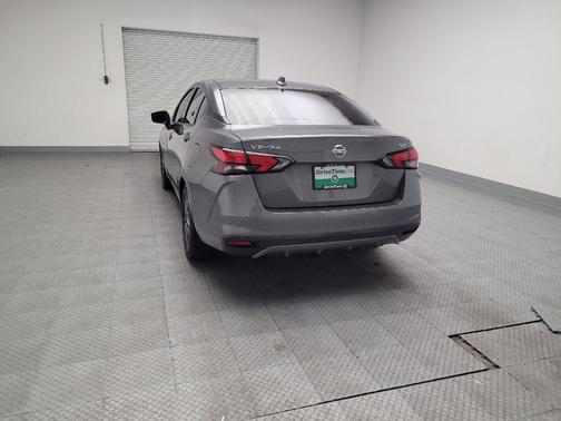 2020 Nissan Versa 1.6 SV