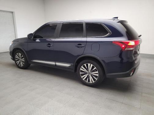 2019 Mitsubishi Outlander ES
