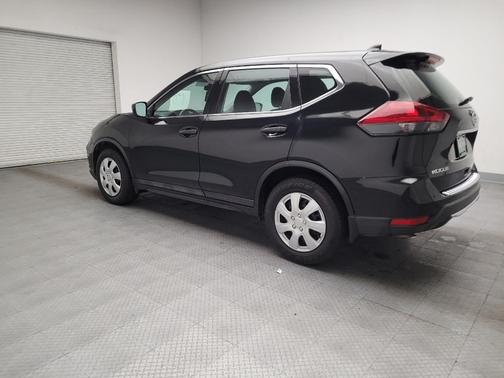 Magnetic Black Pearl 2020 Nissan Rogue S