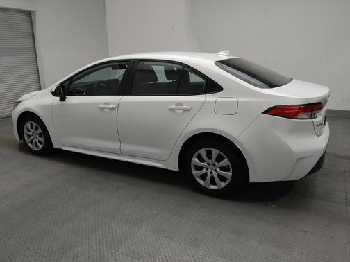 Ice Cap 2025 Toyota Corolla LE