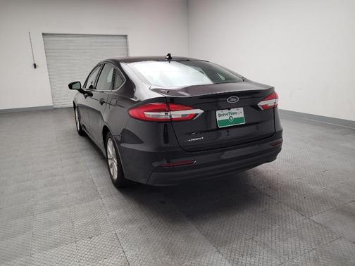 Agate Black 2019 Ford Fusion Hybrid SE