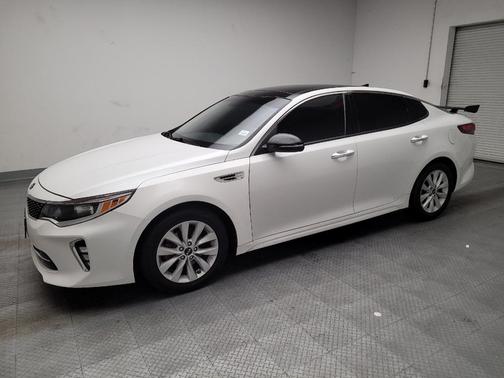 2018 Kia Optima S