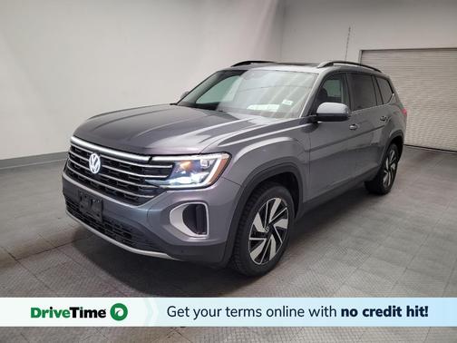 Platinum Gray Metallic 2024 Volkswagen Atlas 2.0T SE w/Technology