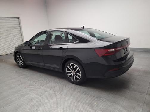 Deep Black Pearl 2025 Volkswagen Jetta 1.5T SE