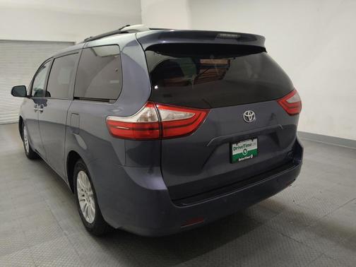 Blue 2016 Toyota Sienna XLE