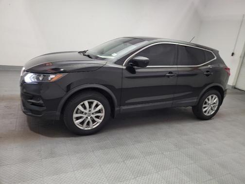 Magnetic Black Pearl 2022 Nissan Rogue Sport S