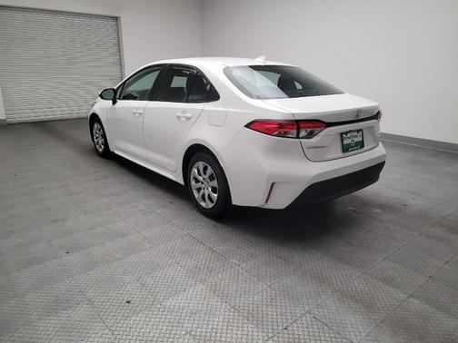 Ice Cap 2023 Toyota Corolla LE