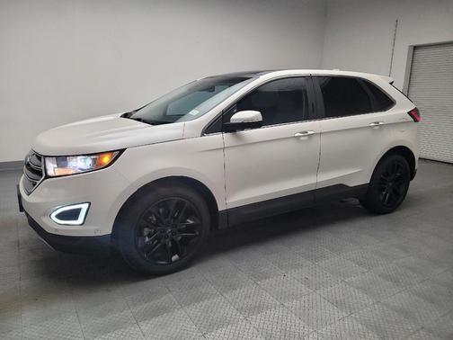 White Platinum Metallic Tri-Coat 2016 Ford Edge Titanium