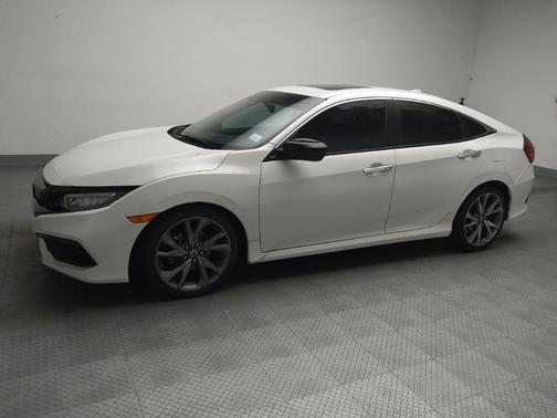 Platinum White Pearl 2019 Honda Civic Touring