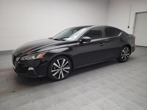 Super Black 2020 Nissan Altima SR VC-Turbo FWD