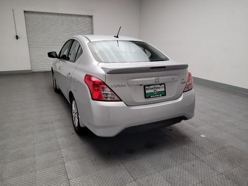 2019 Nissan Versa 1.6 SV