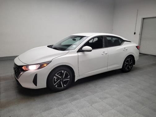 White 2024 Nissan Sentra SV