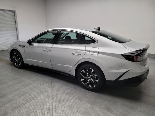 Aero Silver 2025 Hyundai SONATA SEL