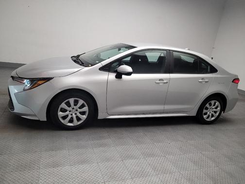 Classic Silver Metallic 2024 Toyota Corolla LE