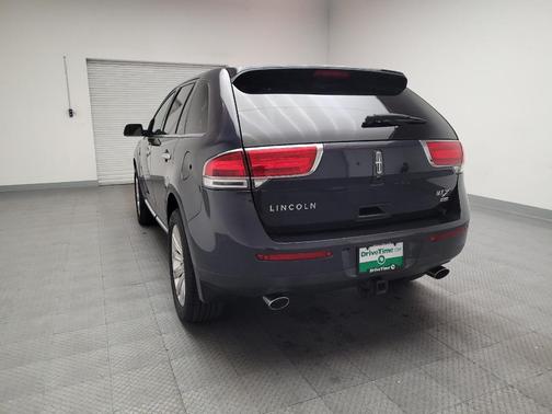 2014 Lincoln MKX Base