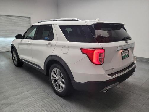 White 2021 Ford Explorer Limited