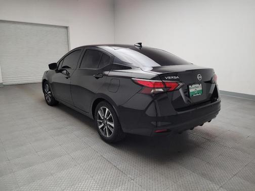 2021 Nissan Versa 1.6 SV