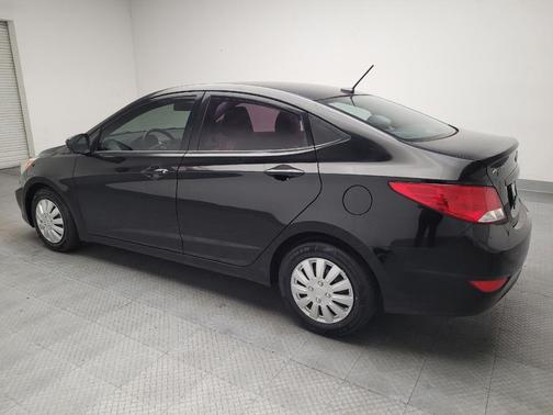 Ultra Black Pearl 2017 Hyundai Accent SE