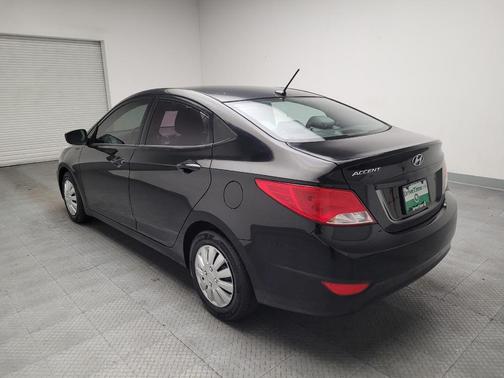 Ultra Black Pearl 2017 Hyundai Accent SE