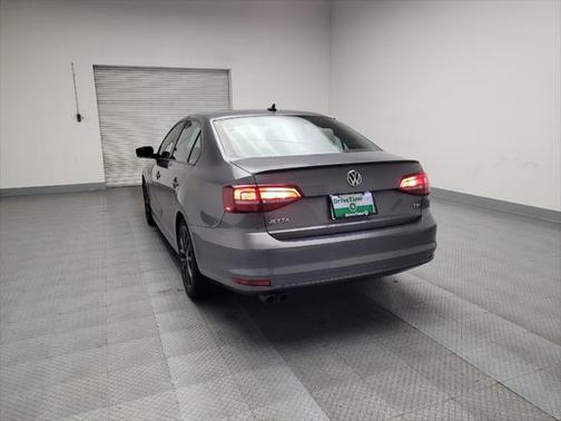 2016 Volkswagen Jetta 1.8T Sport