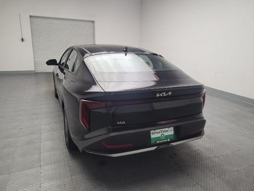Aurora Black Pearl 2025 Kia K4 LXS