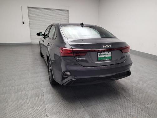 Gravity Gray 2024 Kia Forte LXS