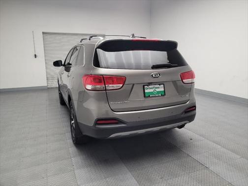 2017 Kia Sorento EX