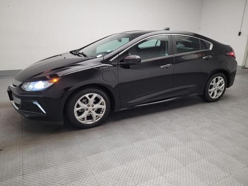 Mosaic Black Metallic 2017 Chevrolet Volt Premier