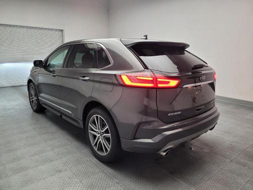 Gray 2019 Ford Edge Titanium
