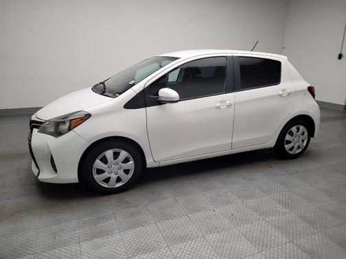 Super White 2015 Toyota Yaris L