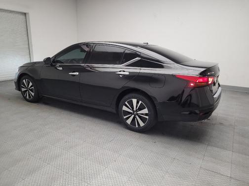 2022 Nissan Altima 2.5 SL