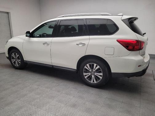 2019 Nissan Pathfinder SL