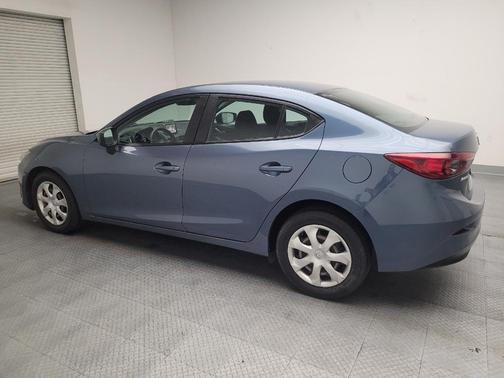 2015 Mazda Mazda3 i Sport