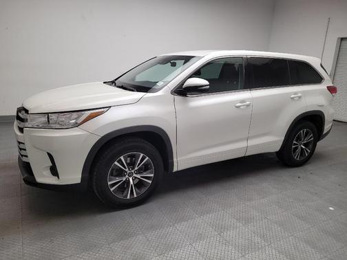 2018 Toyota Highlander LE