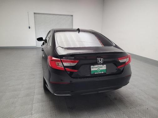 Crystal Black Pearl 2019 Honda Accord LX