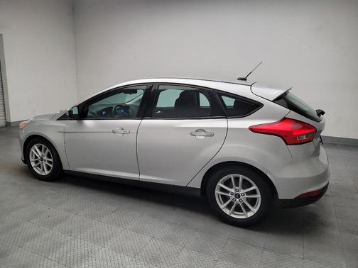 Ingot Silver 2016 Ford Focus SE