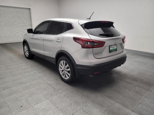Brilliant Silver Metallic 2021 Nissan Rogue Sport S