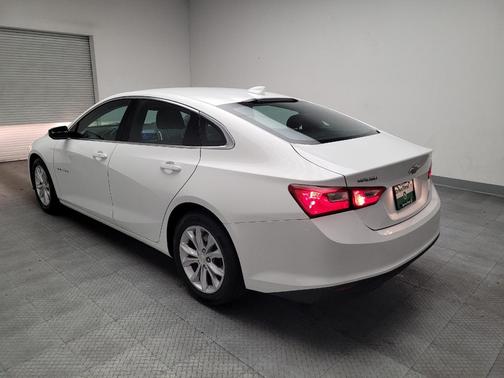 Summit White 2023 Chevrolet Malibu FWD 1LT