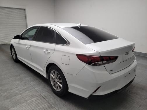 2018 Hyundai SONATA SE