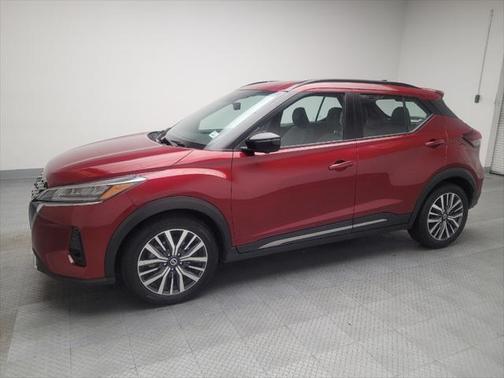 2021 Nissan Kicks SR