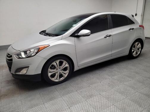 Shimmering Silver 2014 Hyundai Elantra GT Base