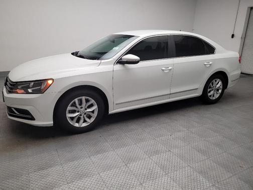 2016 Volkswagen Passat 1.8T S
